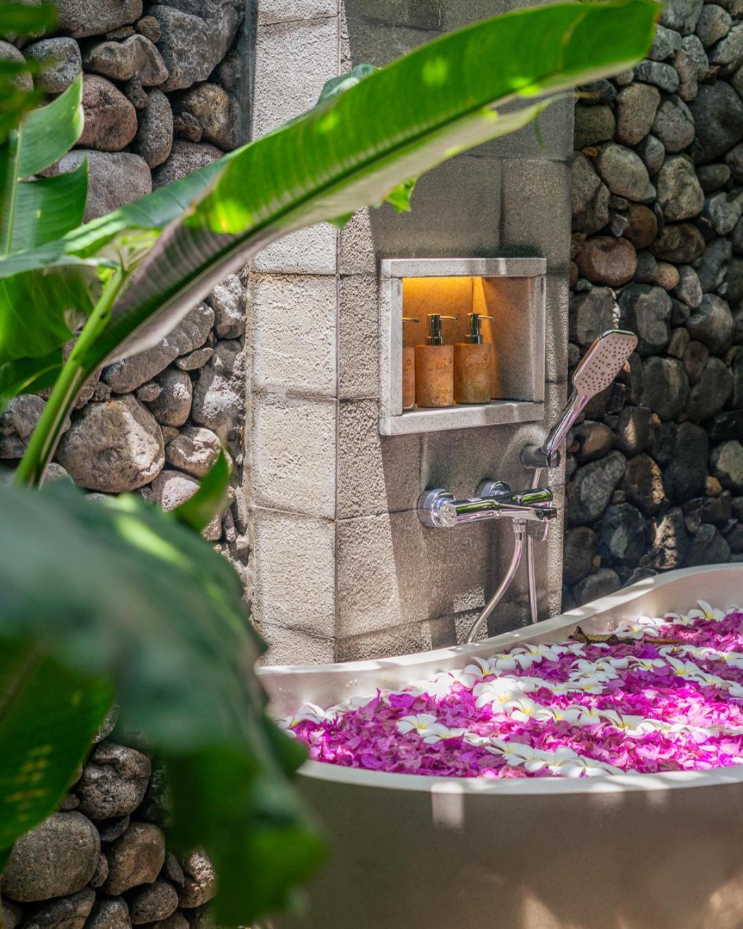 Sumberkima Resort Pemuteran Kültér fotó